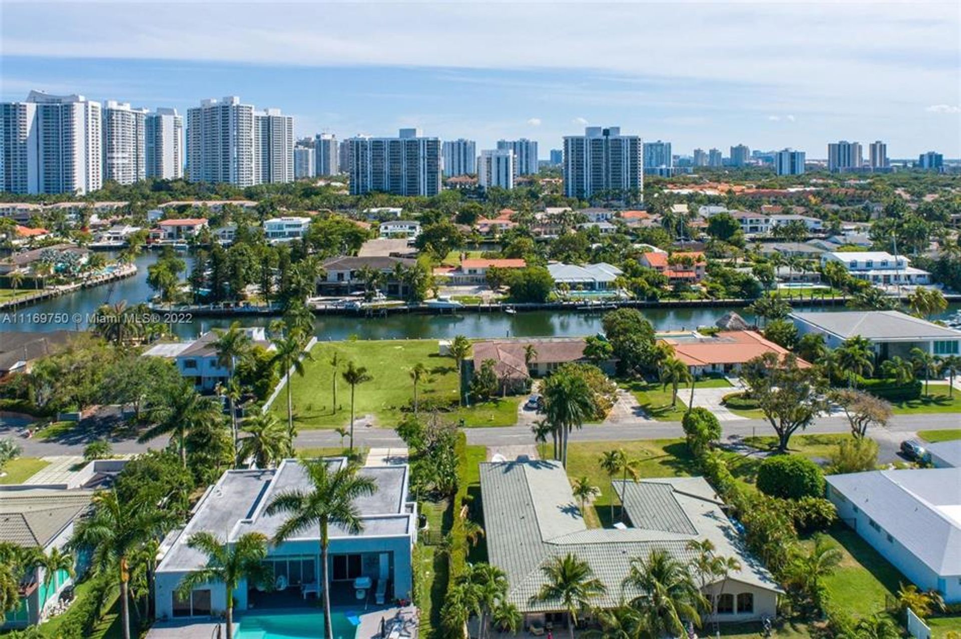 公寓 在 Hallandale Beach, Florida 10146741