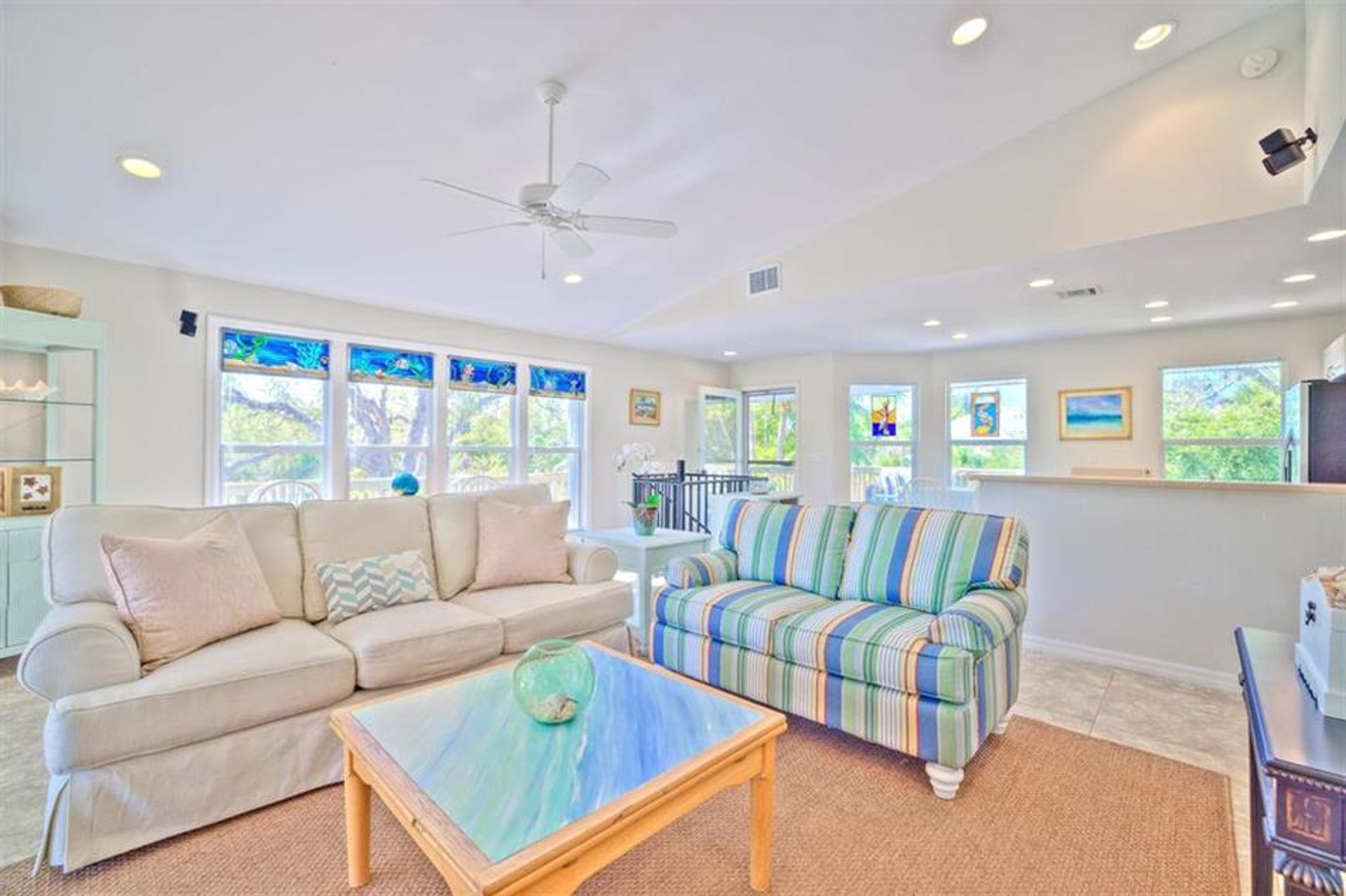 House in Sanibel, Florida 10146758