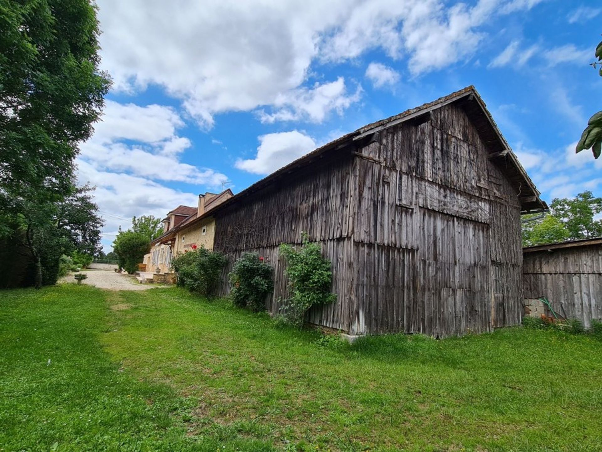 Haus im Issac, Nouvelle-Aquitaine 10146909