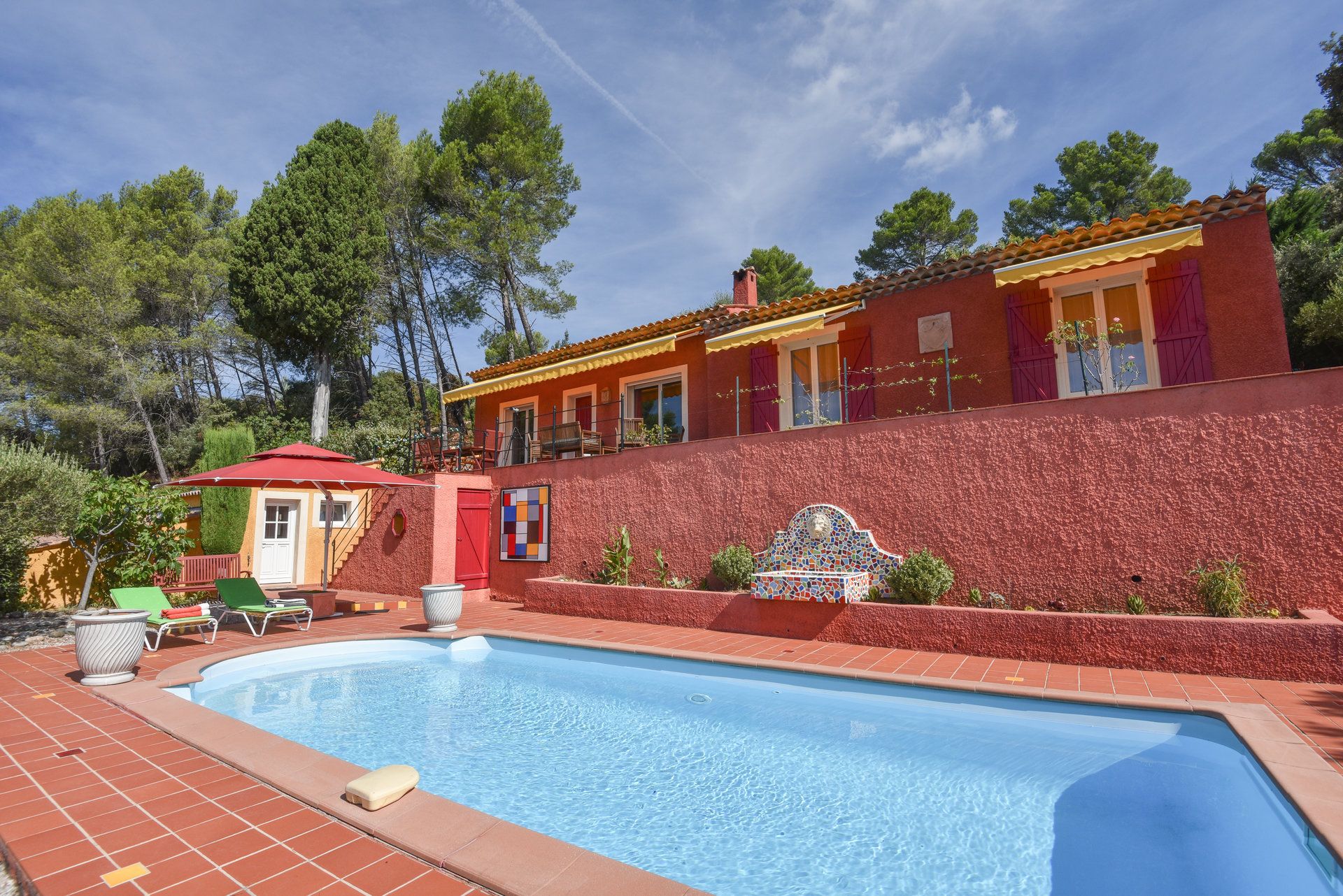 Будинок в Lorgues, Provence-Alpes-Côte d'Azur 10147123