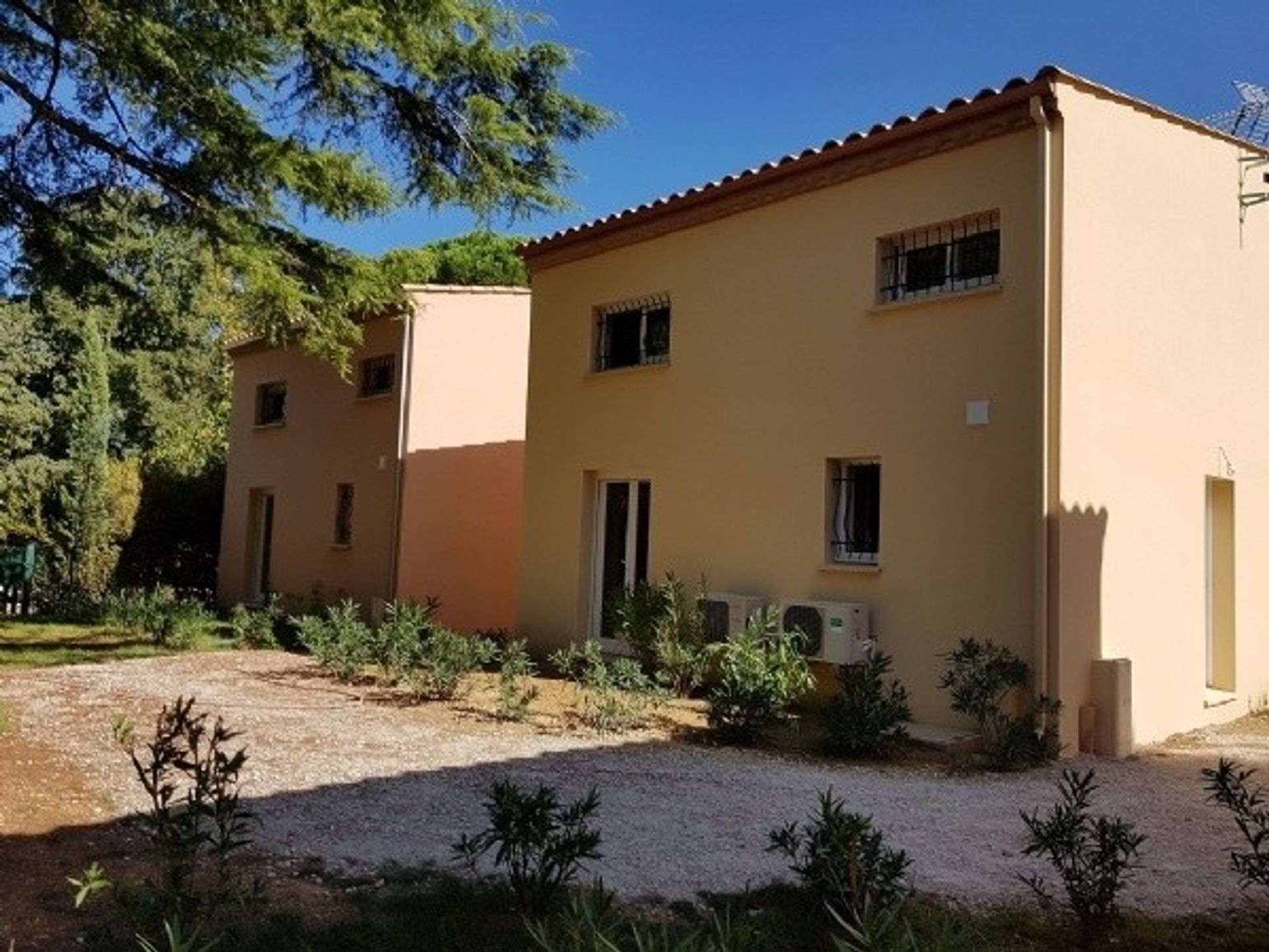 rumah dalam Pezenas, Occitanie 10147164