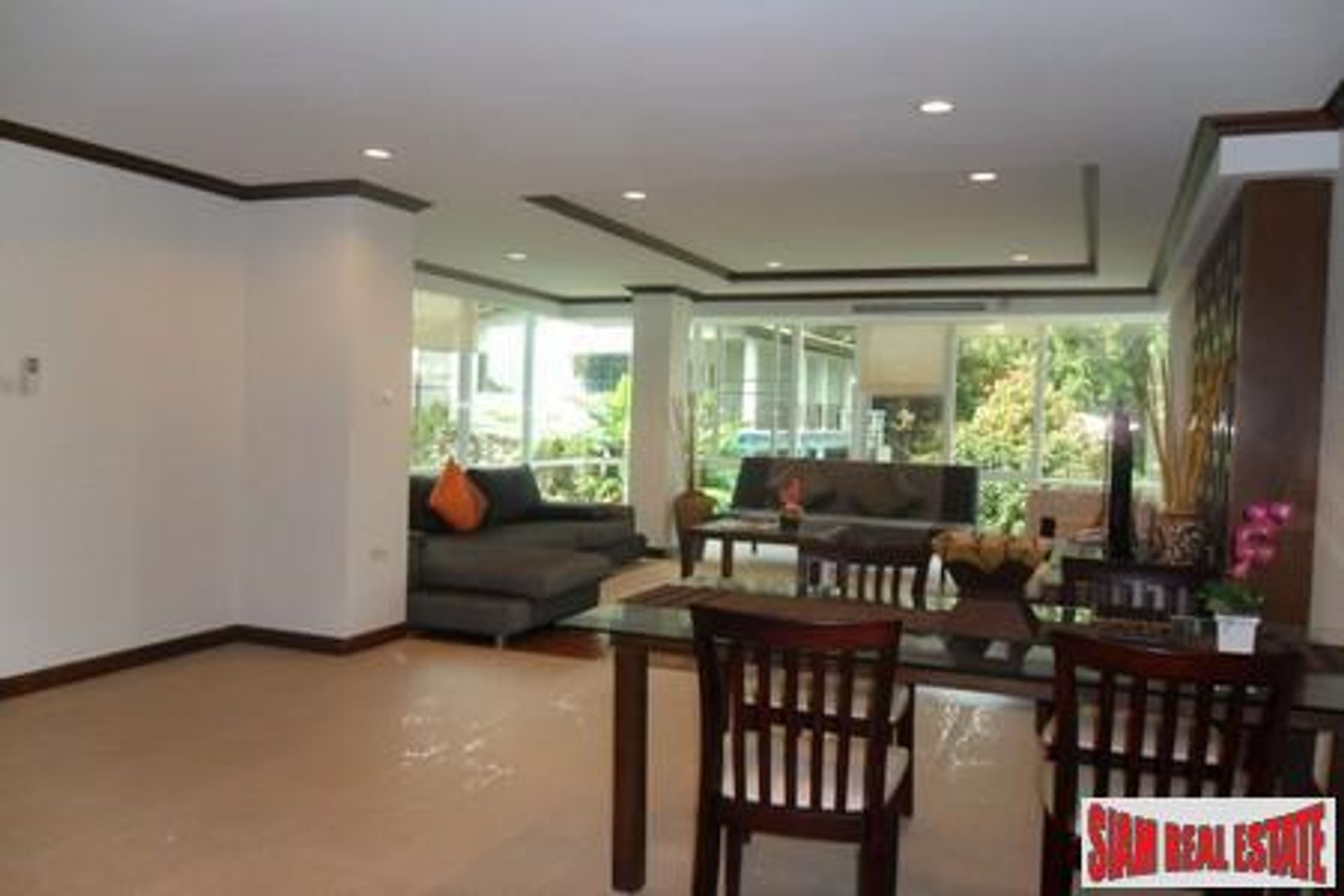 Condominio en Ban Karon, Phuket 10147223