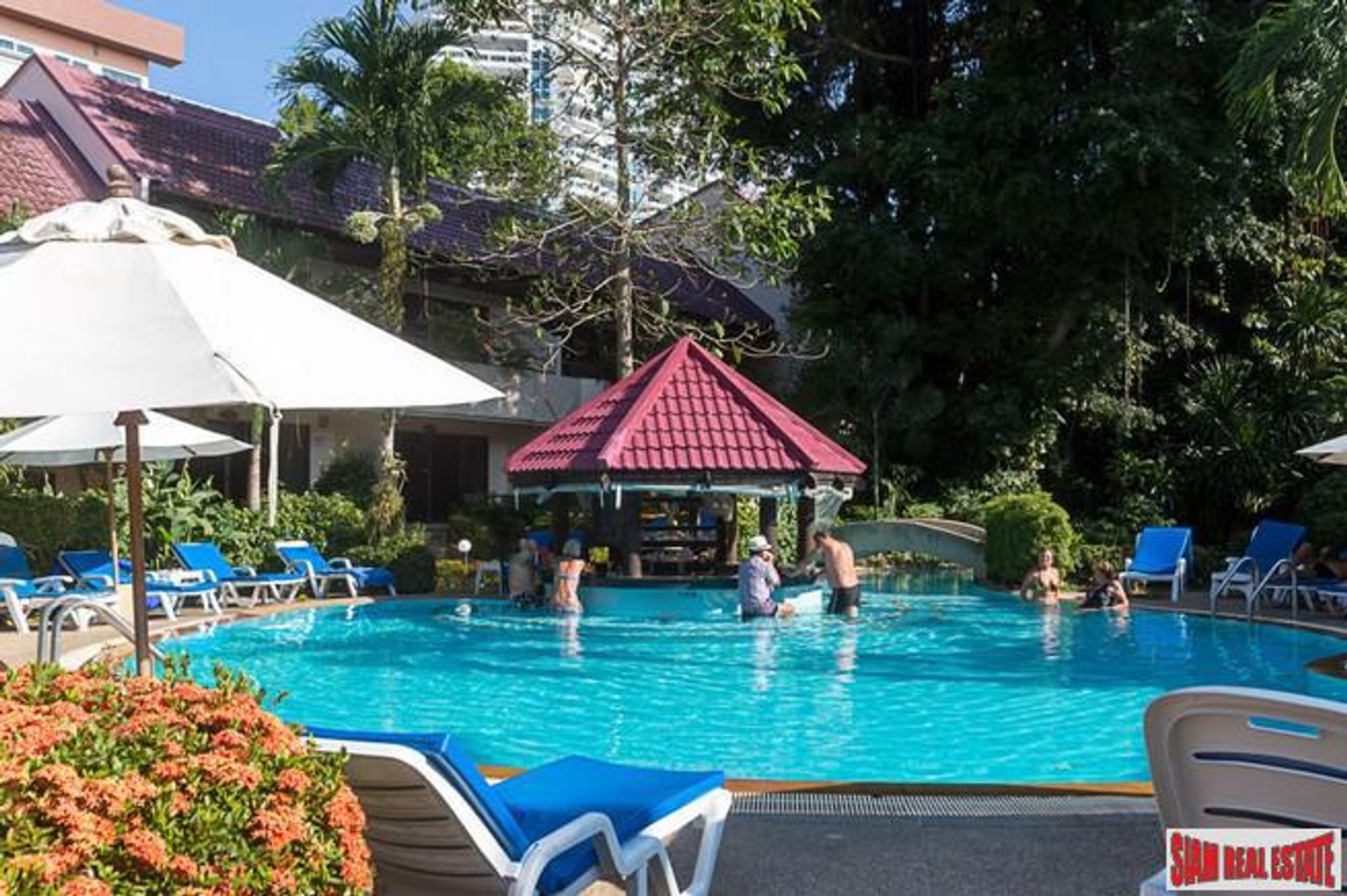 Osakehuoneisto sisään Tambon Patong, Chang Wat Phuket 10147241