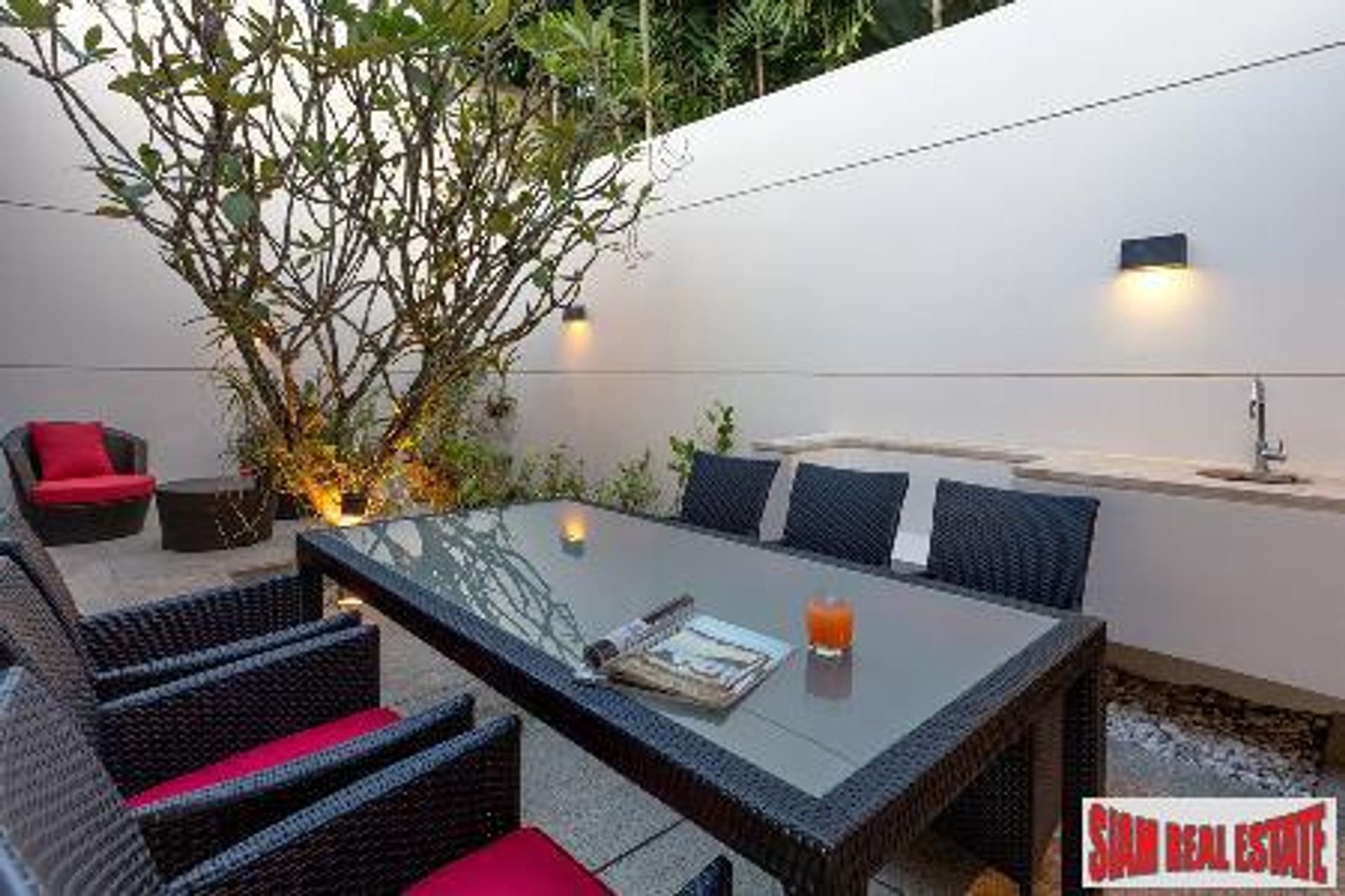 Condominio en Ban Kata, Phuket 10147269