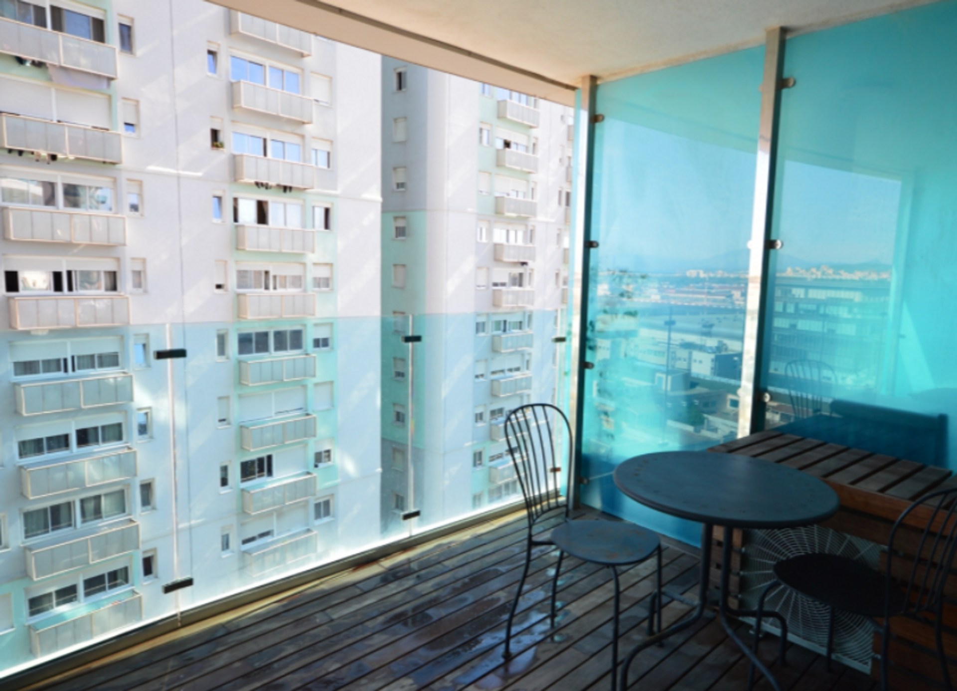 Condominium in Gibraltar,  10147346