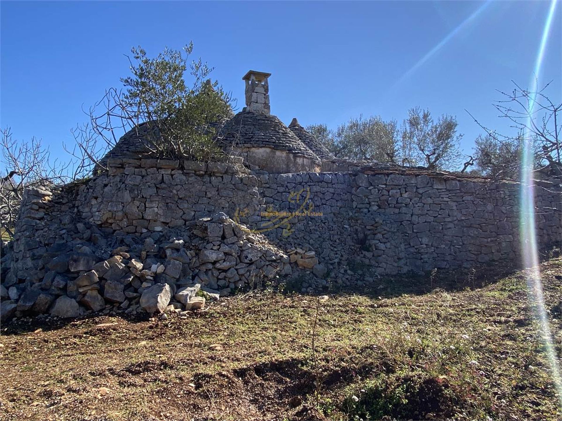 Osakehuoneisto sisään Castellana Grotte, Apulia 10148180