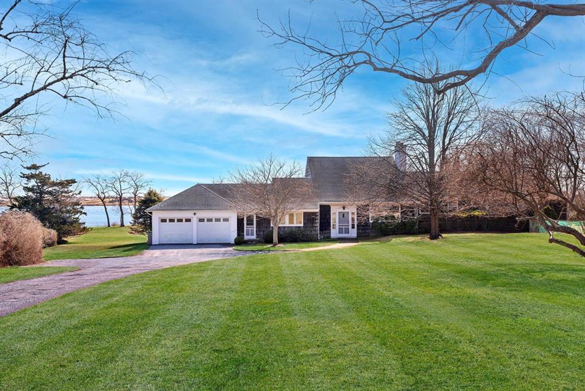 casa en Apaquogue, New York 10148280