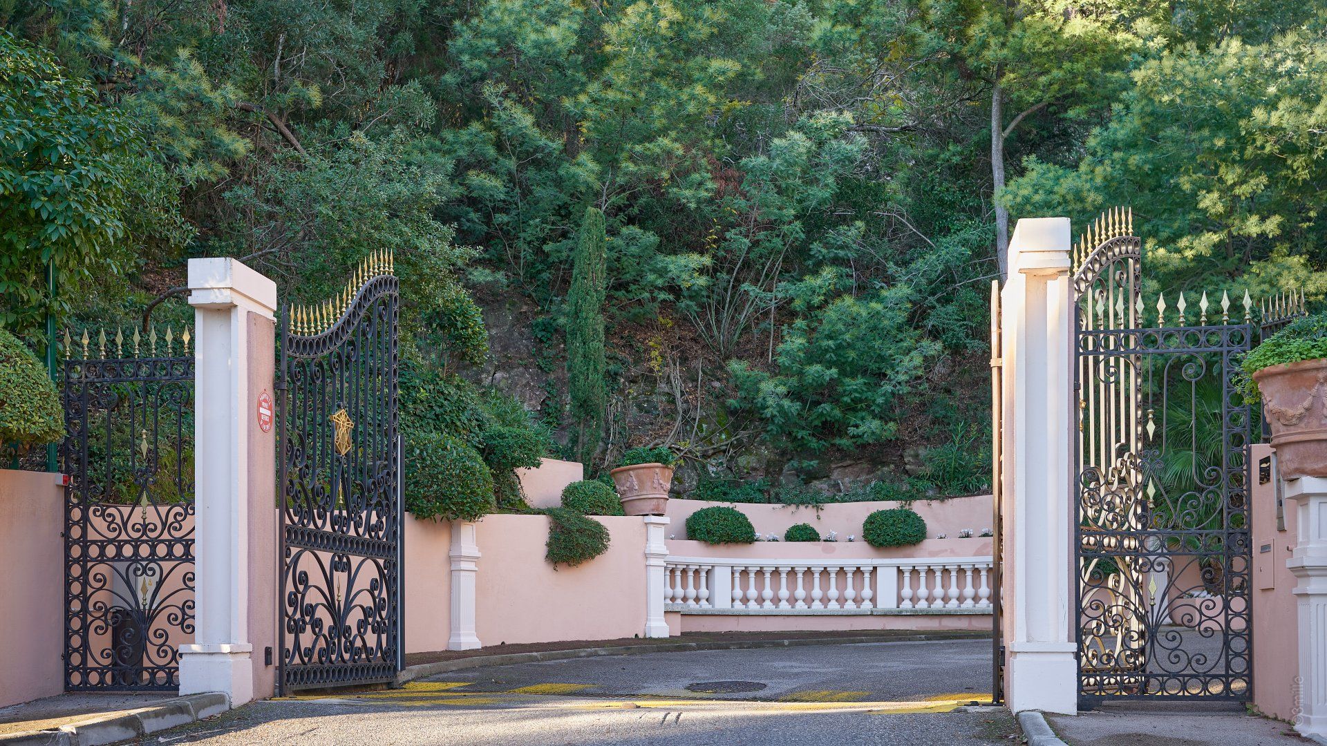 عمارات في Théoule-sur-Mer, Provence-Alpes-Côte d'Azur 10148676