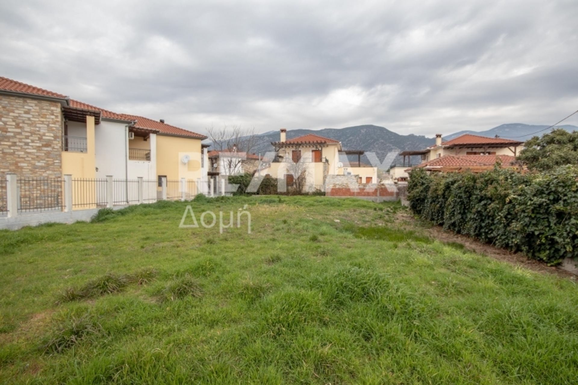 Land in Agria,  10148987