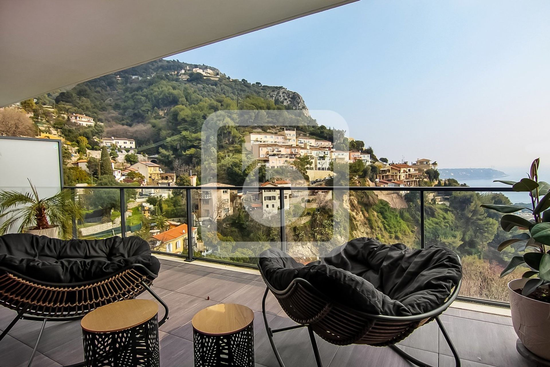 Condominio en Beausoleil, Provence-Alpes-Côte d'Azur 10149091