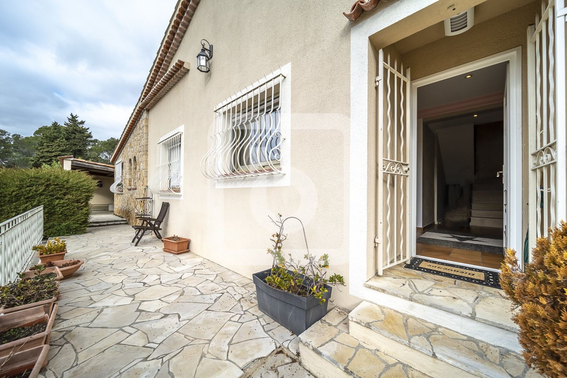 Hus i Mougins, Provence-Alpes-Côte d'Azur 10149119