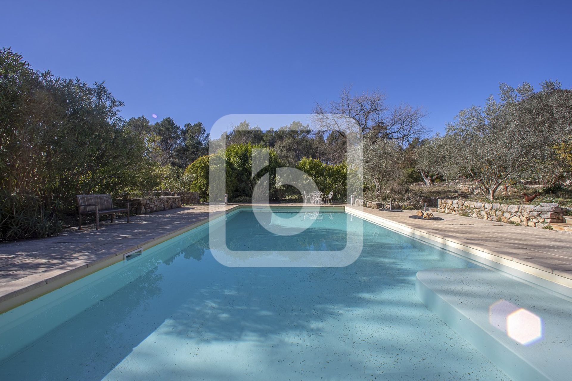 Rumah di Calla, Provence-Alpes-Cote d'Azur 10149184