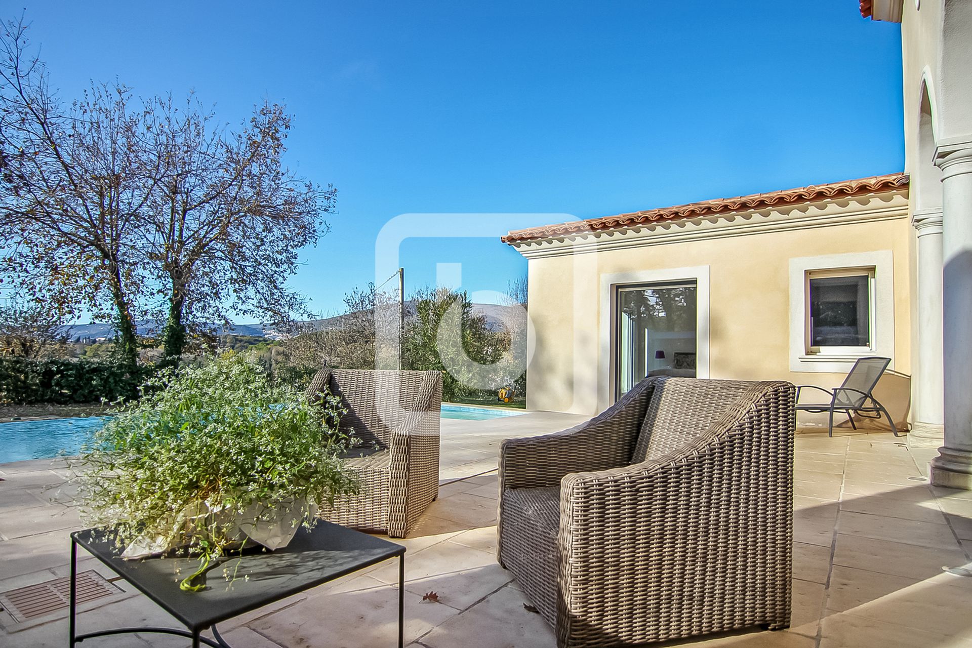 House in Châteauneuf, Provence-Alpes-Côte d'Azur 10149200