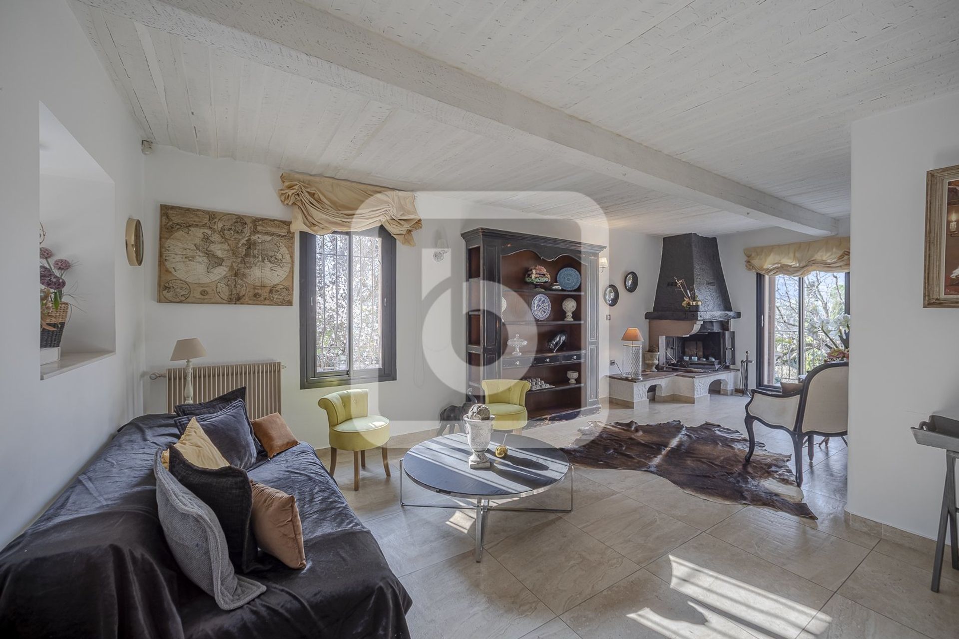 Talo sisään Mougins, Provence-Alpes-Côte d'Azur 10149295