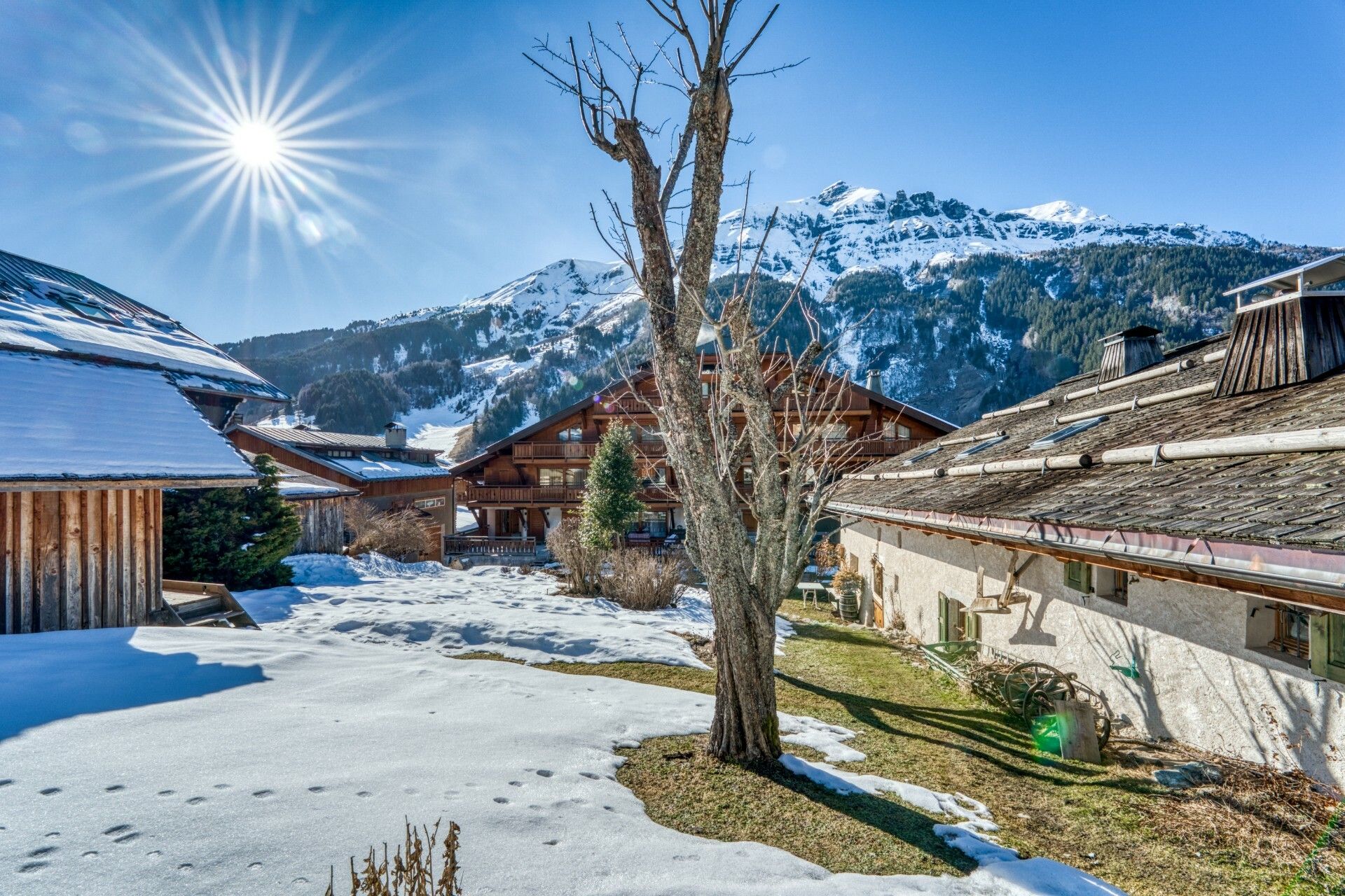 房子 在 Les Contamines-Montjoie, Auvergne-Rhône-Alpes 10149404