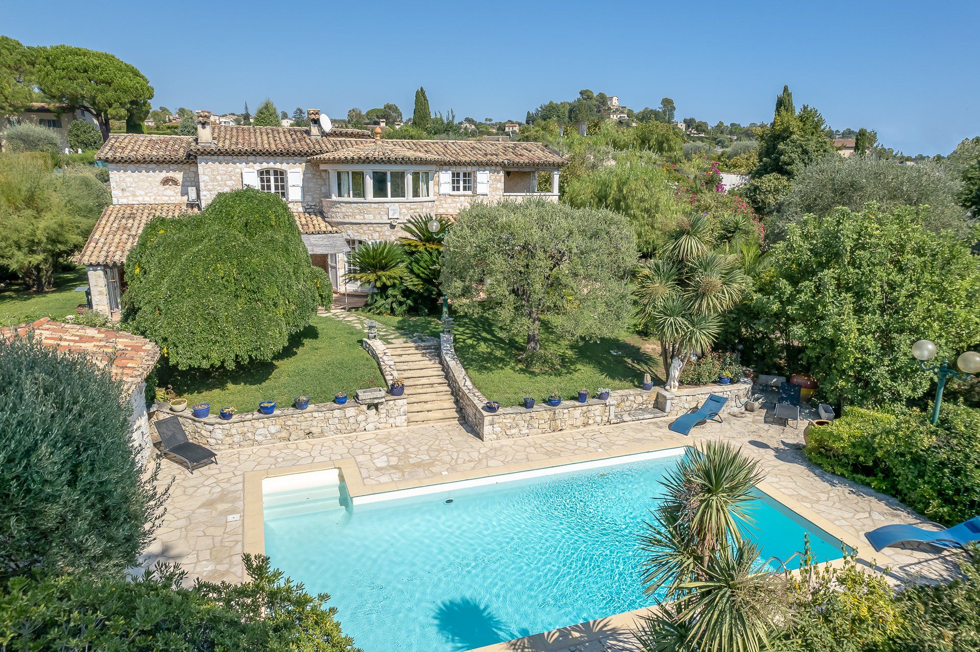 Hus i Saint-Paul-de-Vence, Provence-Alpes-Cote d'Azur 10149787