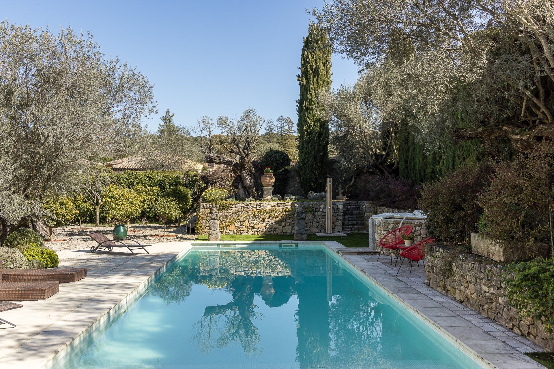 House in Mougins, Provence-Alpes-Cote d'Azur 10149812