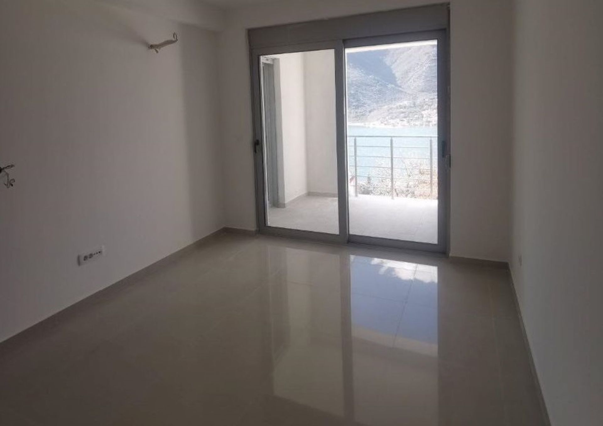 Condominium dans Kotor, Kotor 10149843