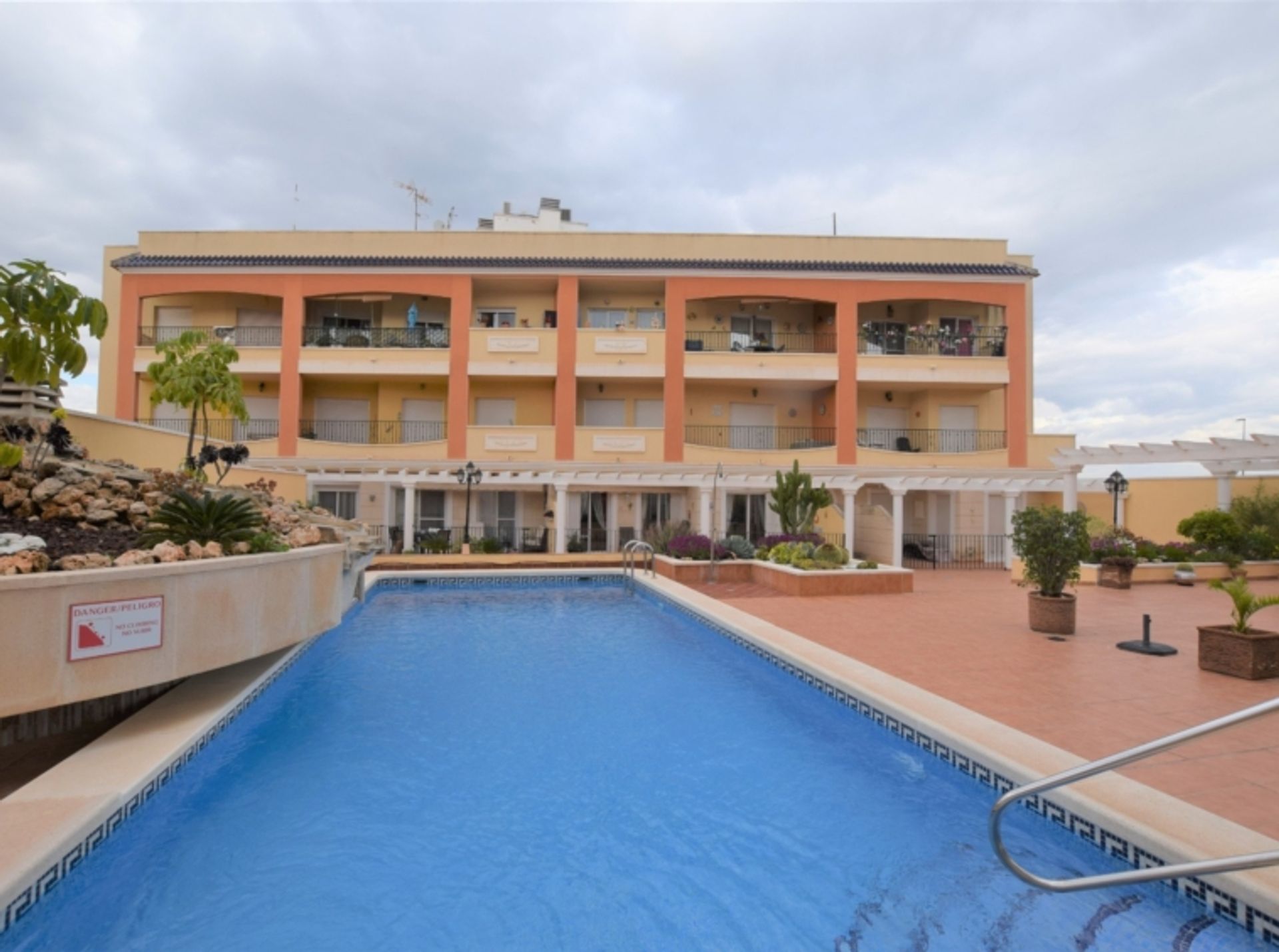 Condominium in Algorfa, Valencia 10150263