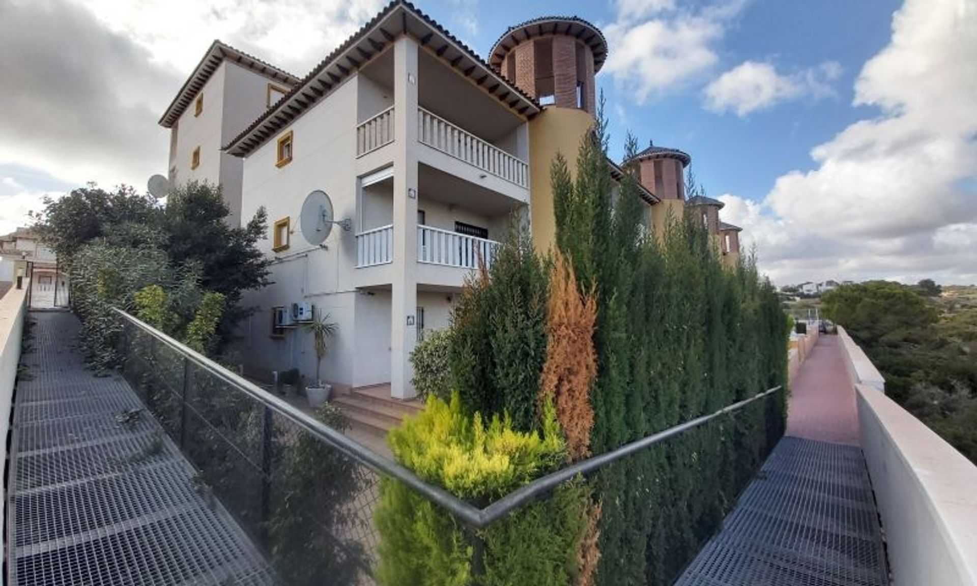 Condominio nel Campoamor, Valenza 10150414