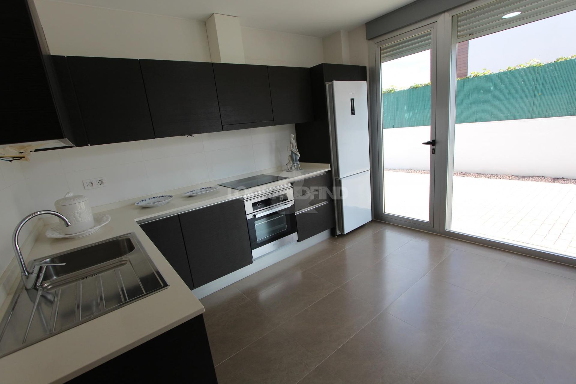 Huis in L'Eliana, Comunidad Valenciana 10150632