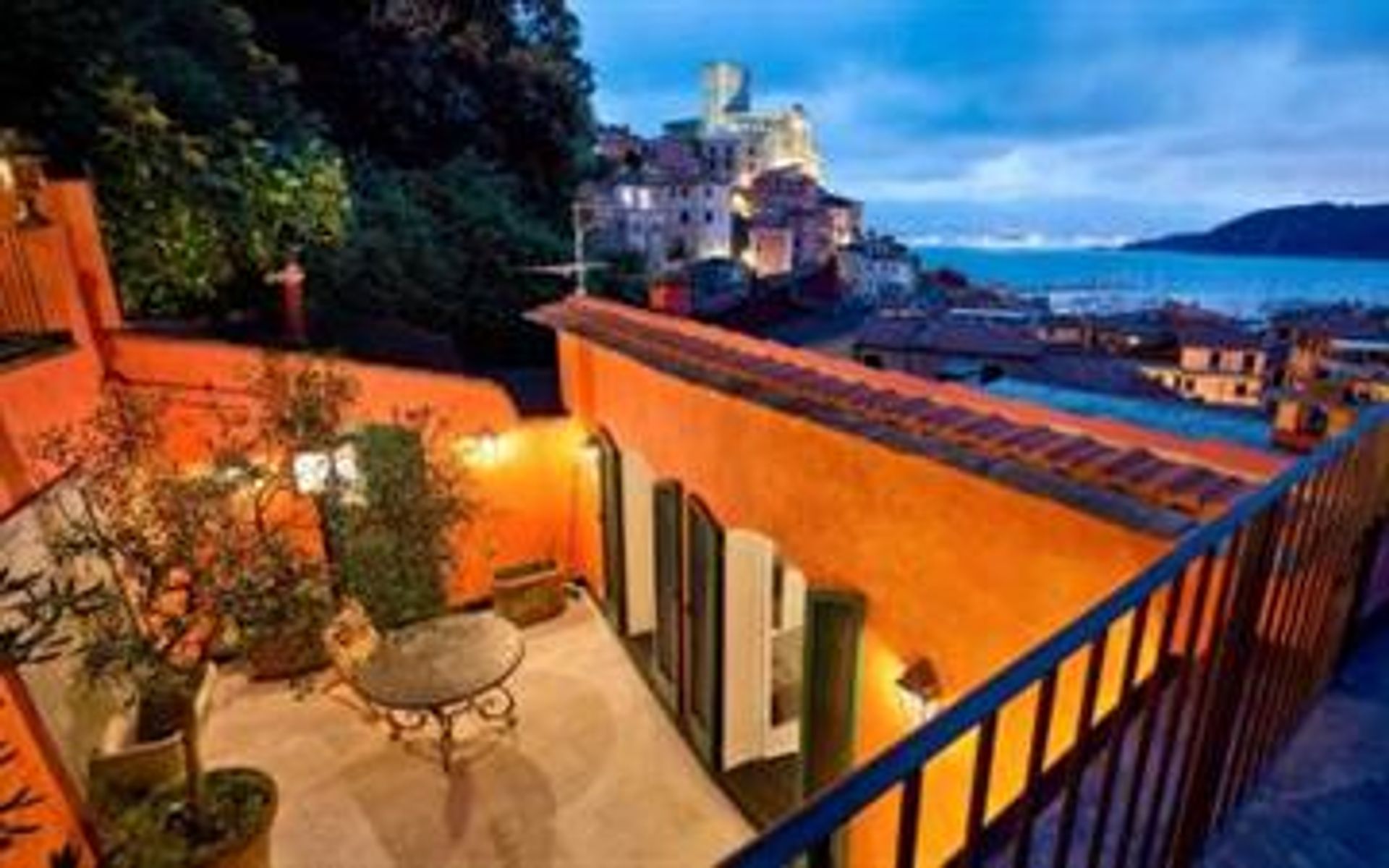 Condominium in Lerici, Liguria 10150719