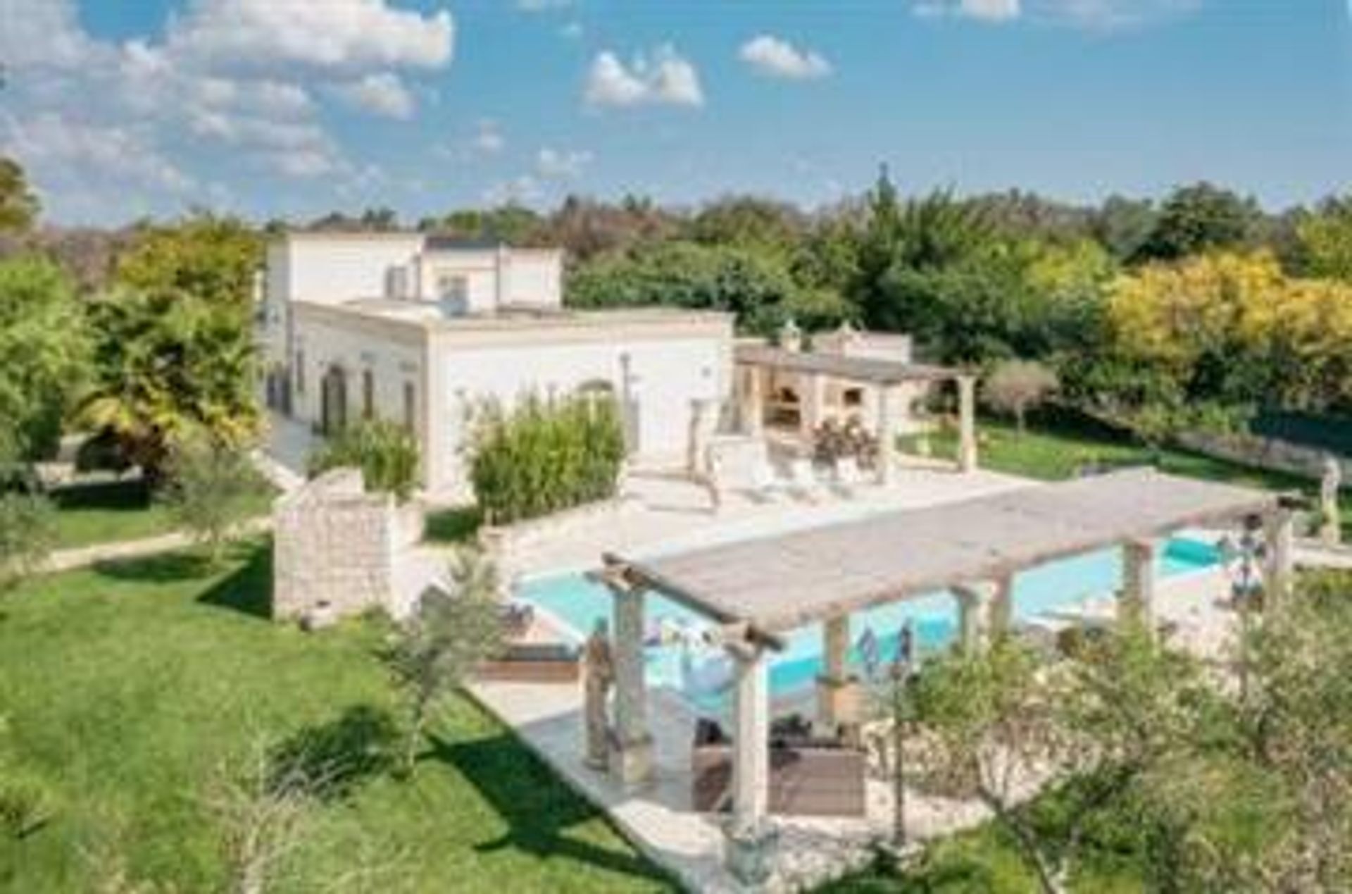 Hus i Oria, Puglia 10150777