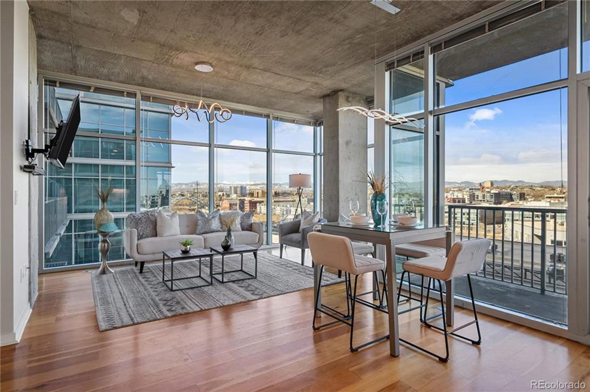 Condominium in Denver, Colorado 10151184