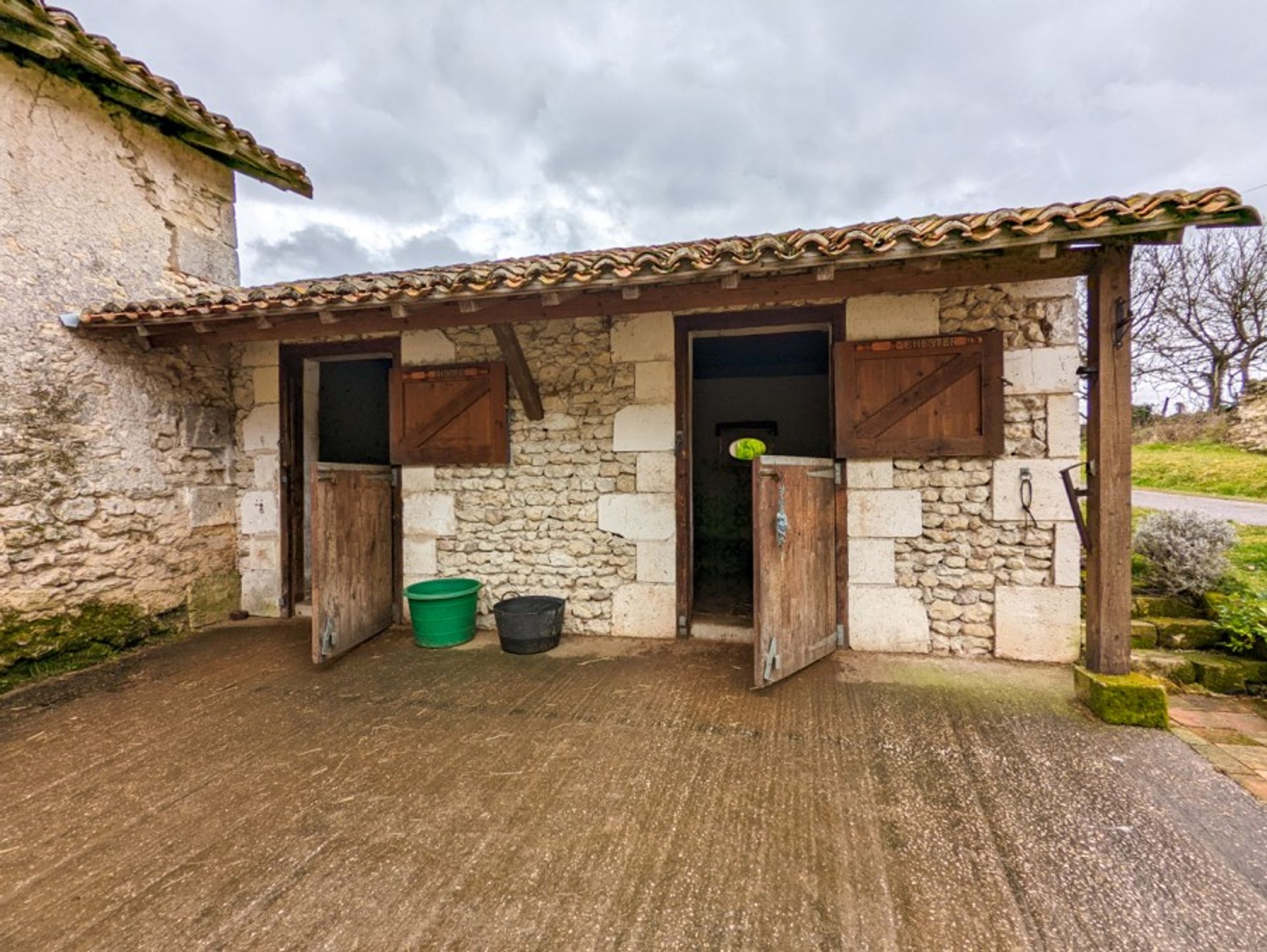 rumah dalam Verteillac, Nouvelle-Aquitaine 10151274