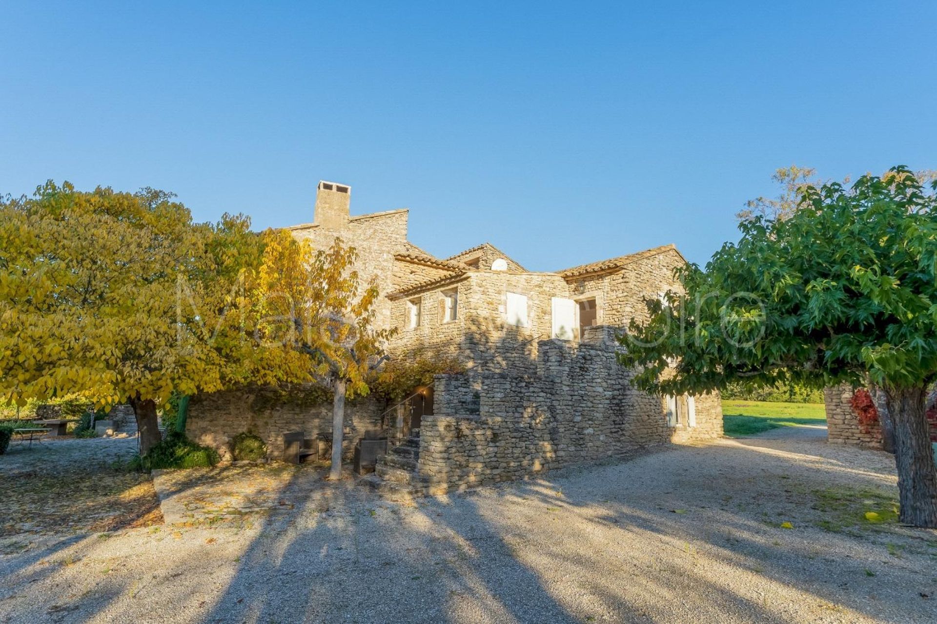 Huis in Gordes, Provence-Alpes-Côte d'Azur 10151662