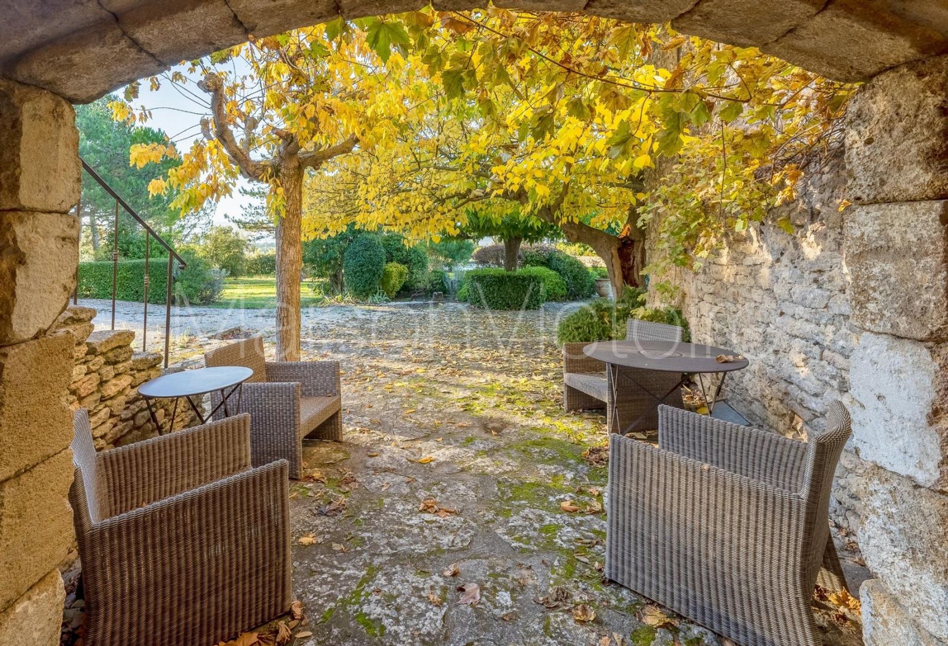 Rumah di Gordes, Provence-Alpes-Côte d'Azur 10151662