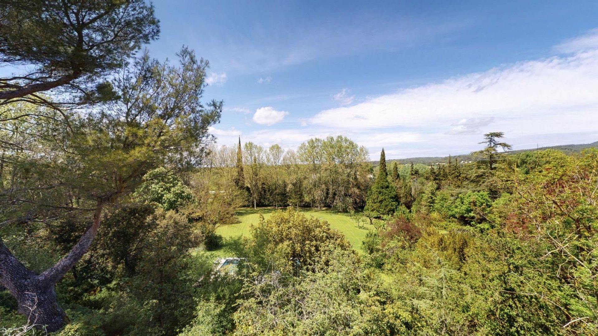 Terre dans L'Isle-sur-la-Sorgue, Provence-Alpes-Côte d'Azur 10151668