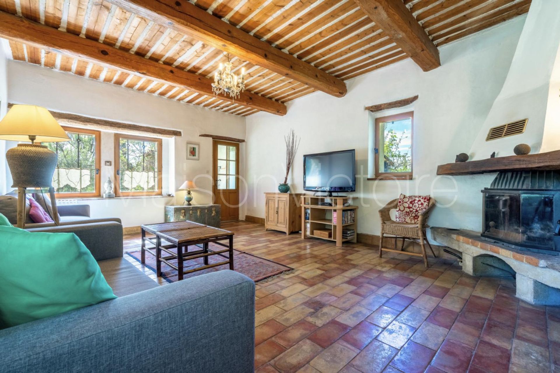 Huis in Gordes, Provence-Alpes-Côte d'Azur 10151691