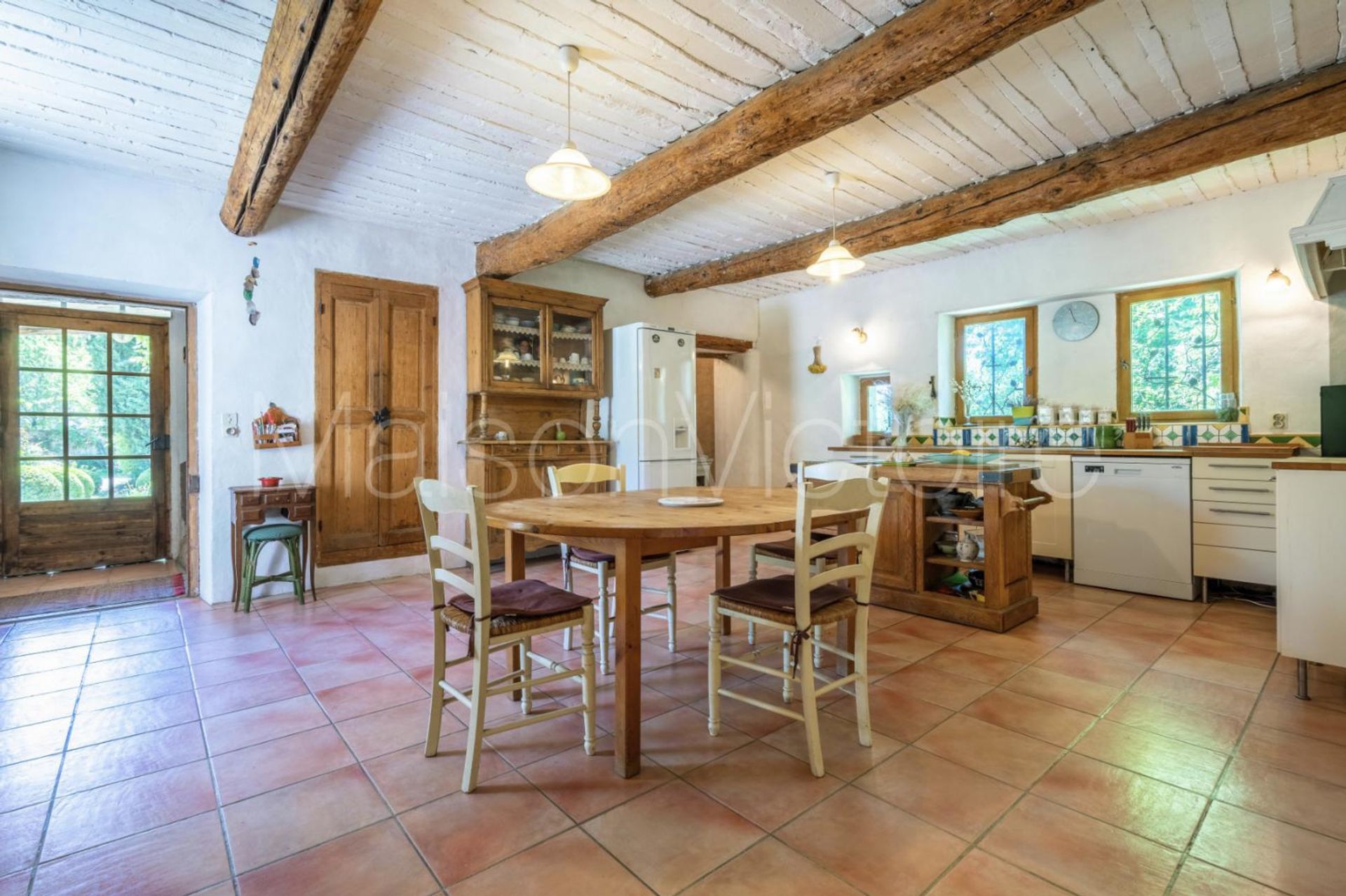 Huis in Gordes, Provence-Alpes-Côte d'Azur 10151691