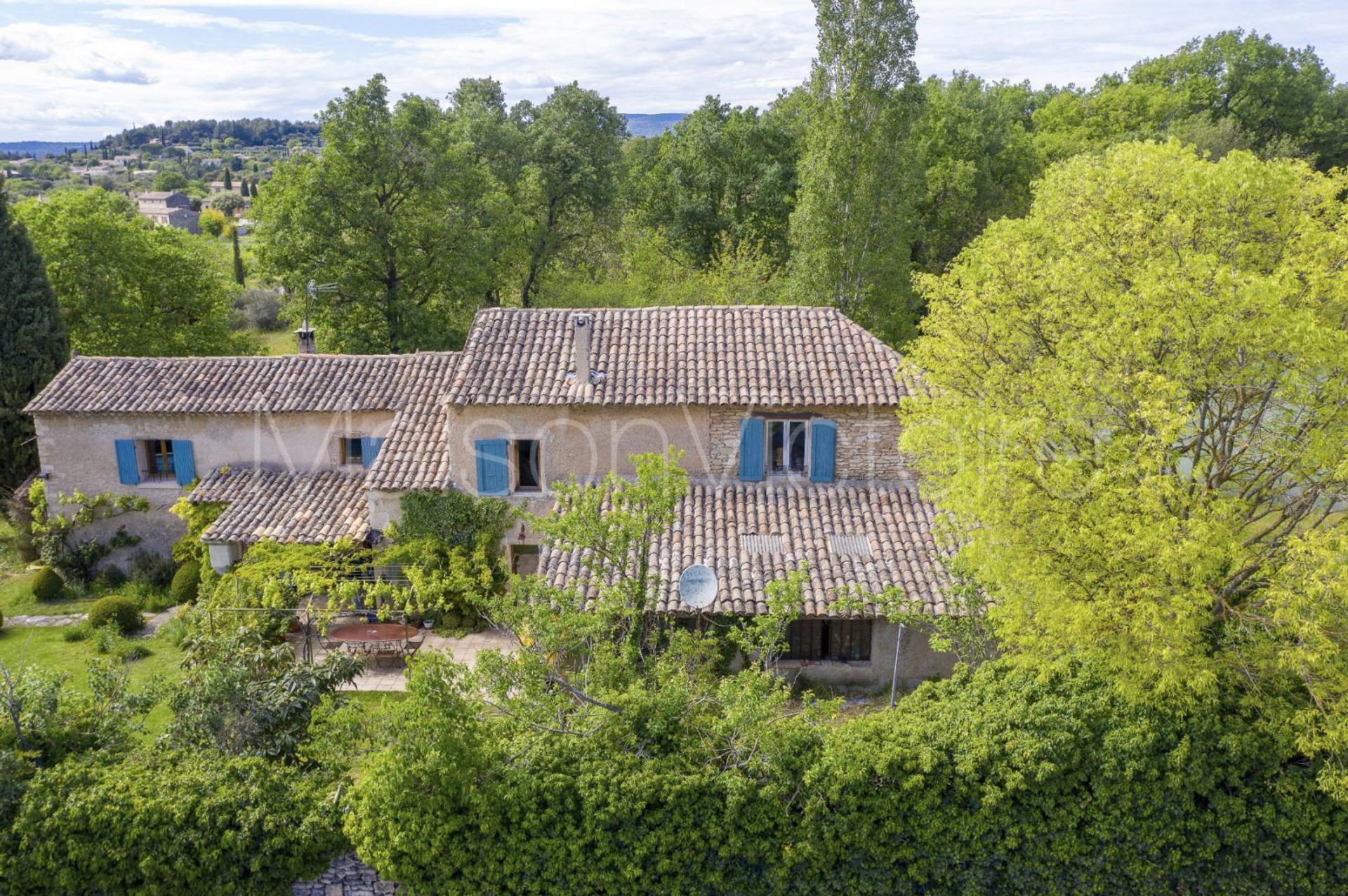 Huis in Gordes, Provence-Alpes-Côte d'Azur 10151691