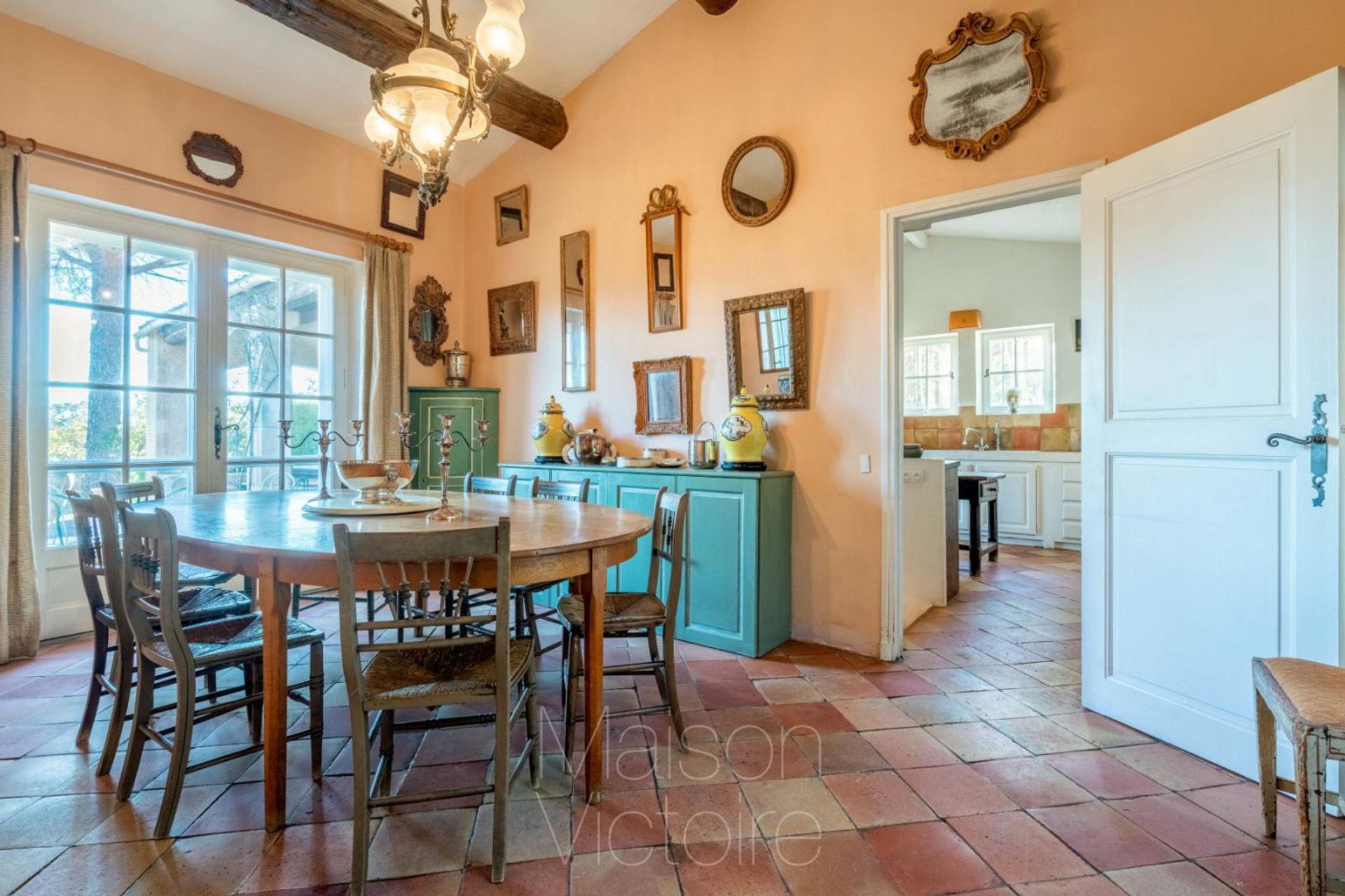 Casa nel Goult, Provence-Alpes-Cote d'Azur 10151755