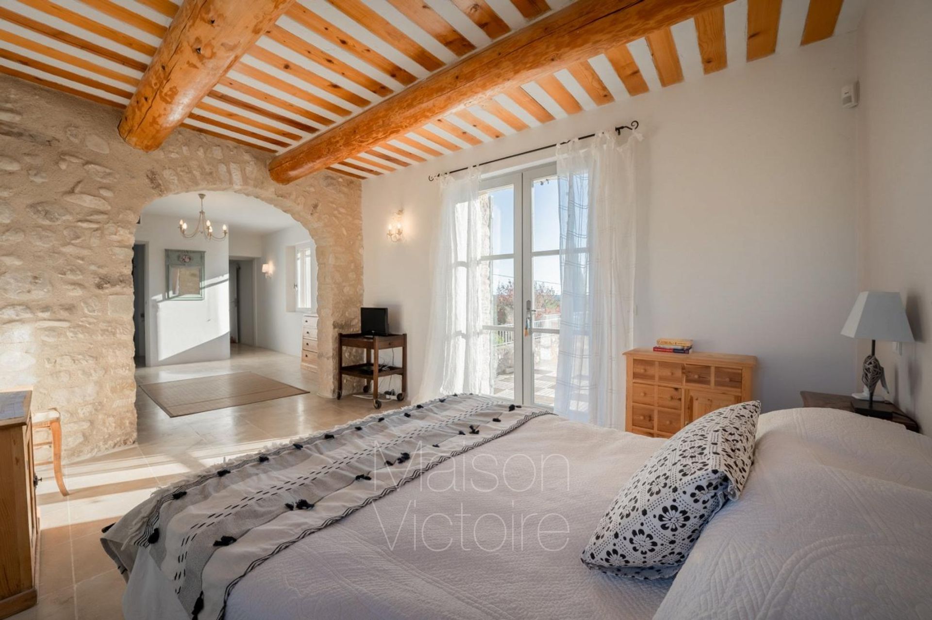 Будинок в Mazan, Provence-Alpes-Côte d'Azur 10151756