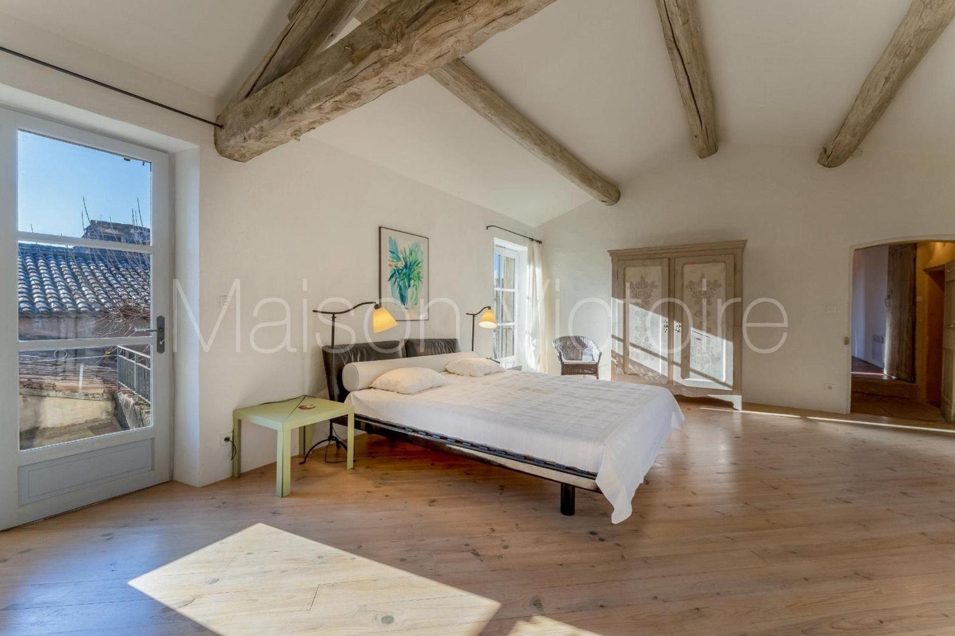 casa en Cabrières-d'Avignon, Provence-Alpes-Côte d'Azur 10151782