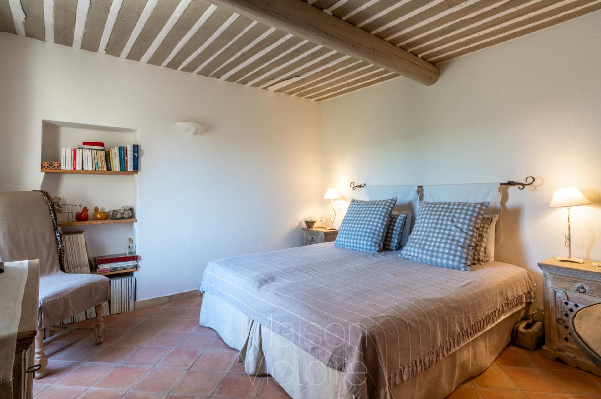 Huis in Gordes, Provence-Alpes-Côte d'Azur 10151790