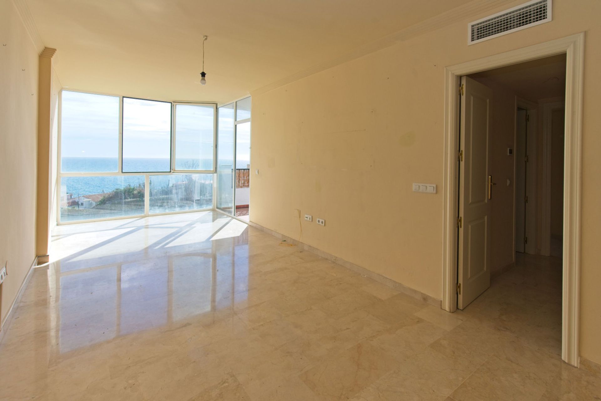 Condominio en Santa Fe de los Boliches, Andalucía 10152066