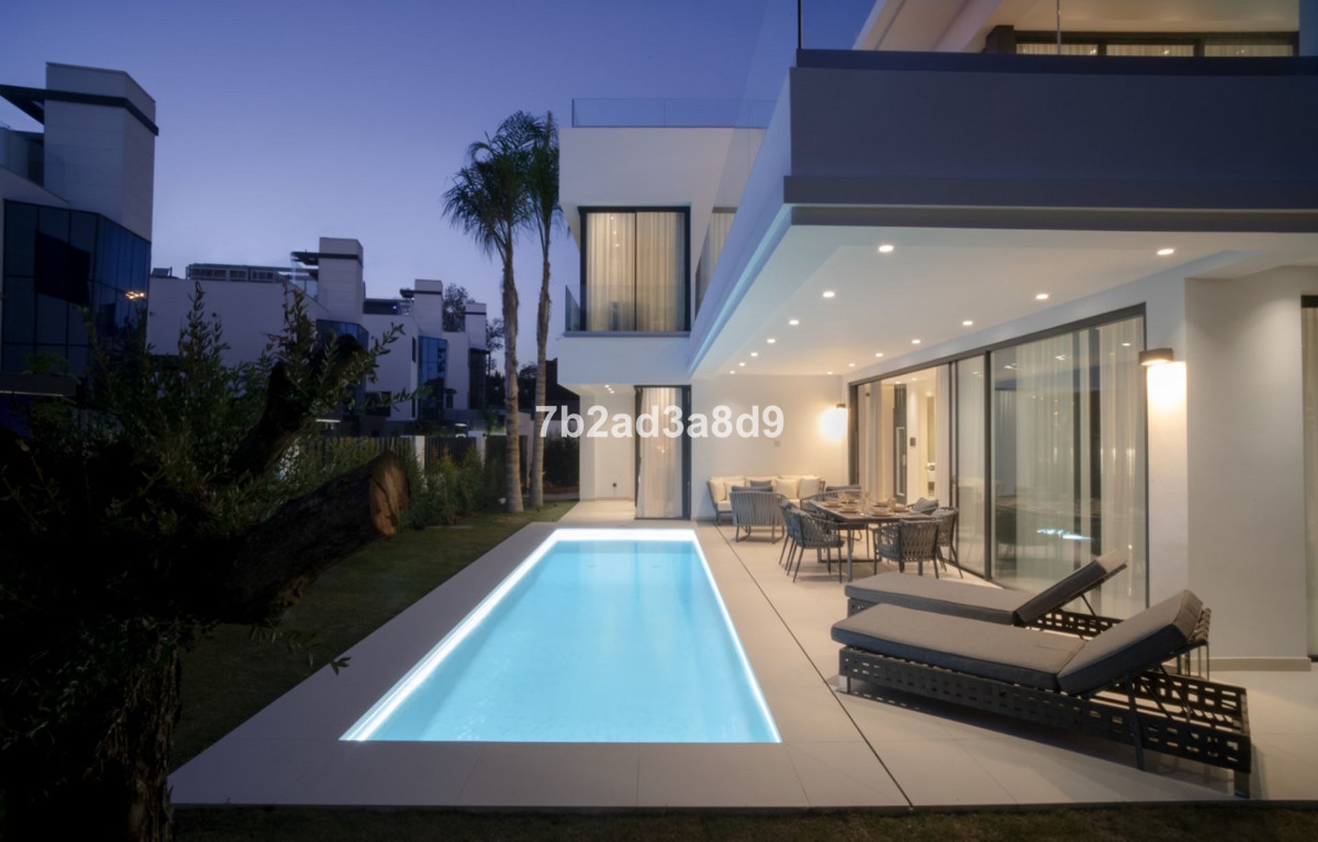 rumah dalam Marbella, Andalucía 10152093