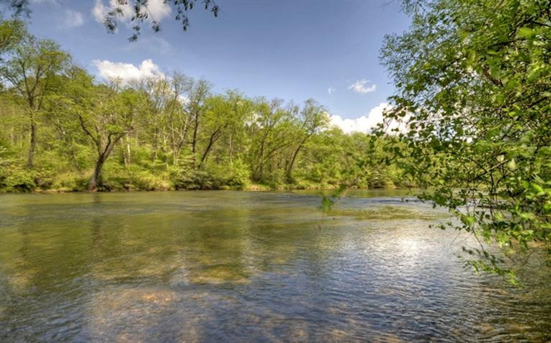 房子 在 Blue Ridge, Georgia 10152552