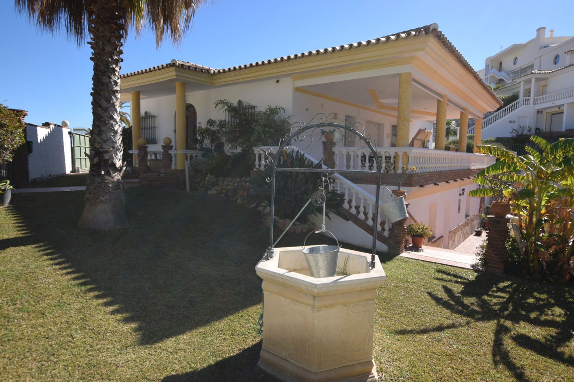 House in Benalmádena, Andalusia 10153003