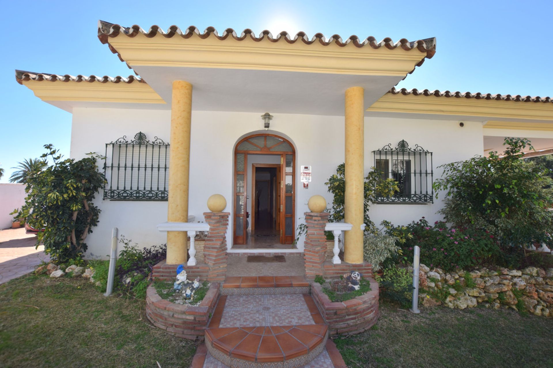 House in Benalmádena, Andalusia 10153003