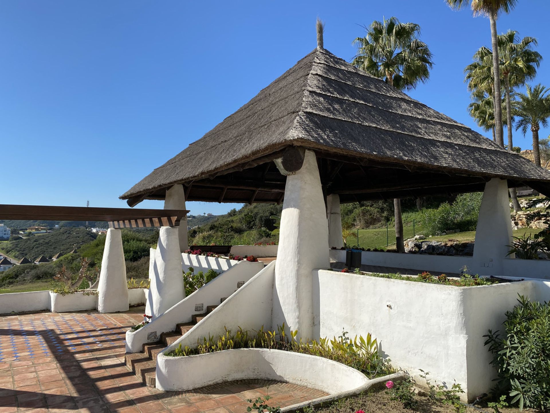 عمارات في Puerto de la Duquesa, Andalusia 10153047