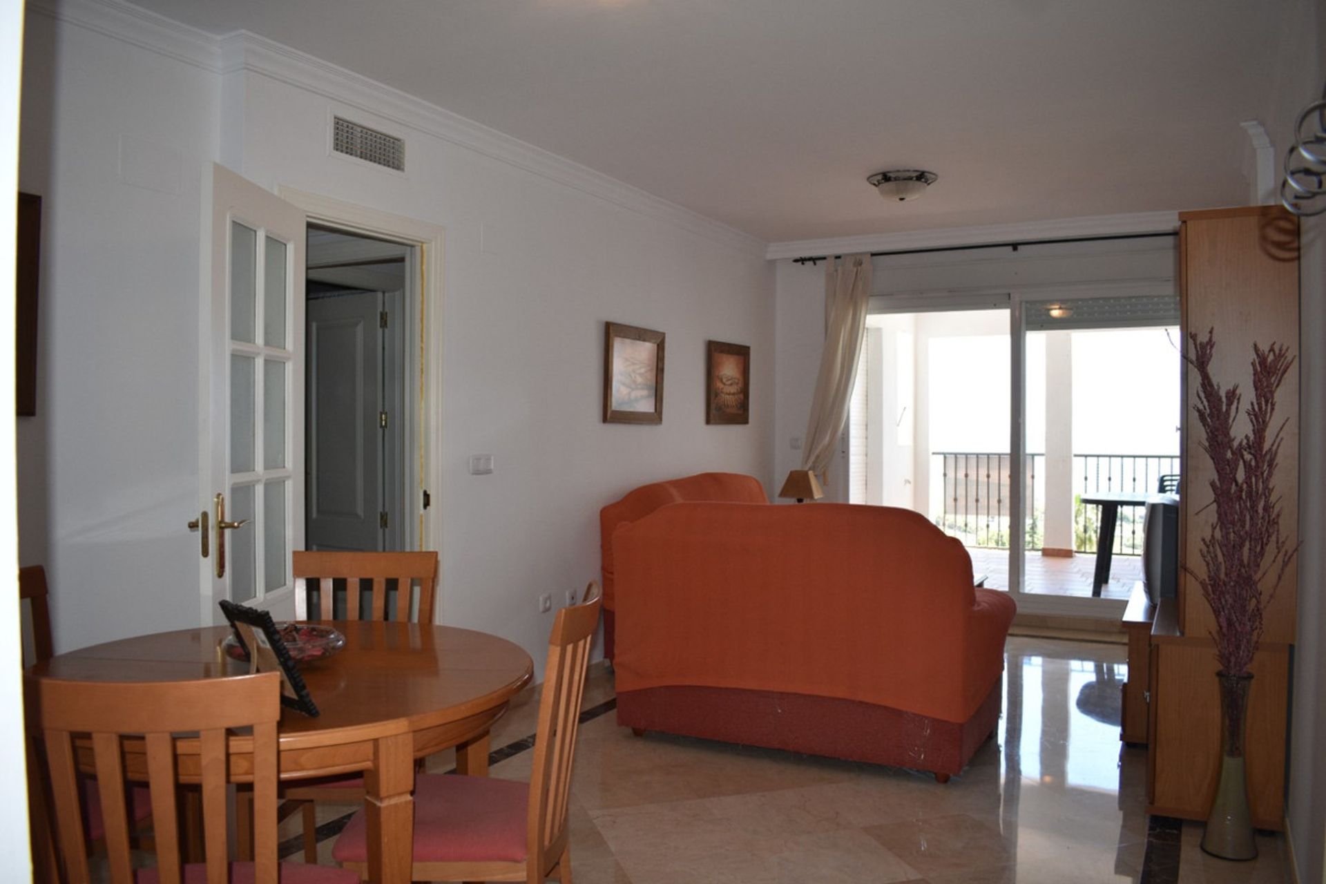 Condominium dans Puerto de la Duquesa, Andalusia 10153062