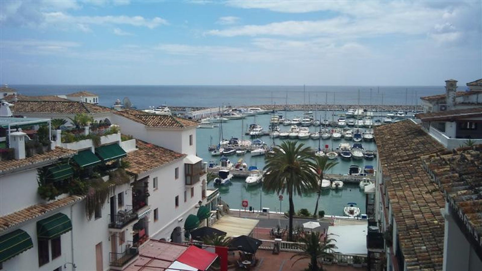 मकान में Puerto de la Duquesa, Andalusia 10153088