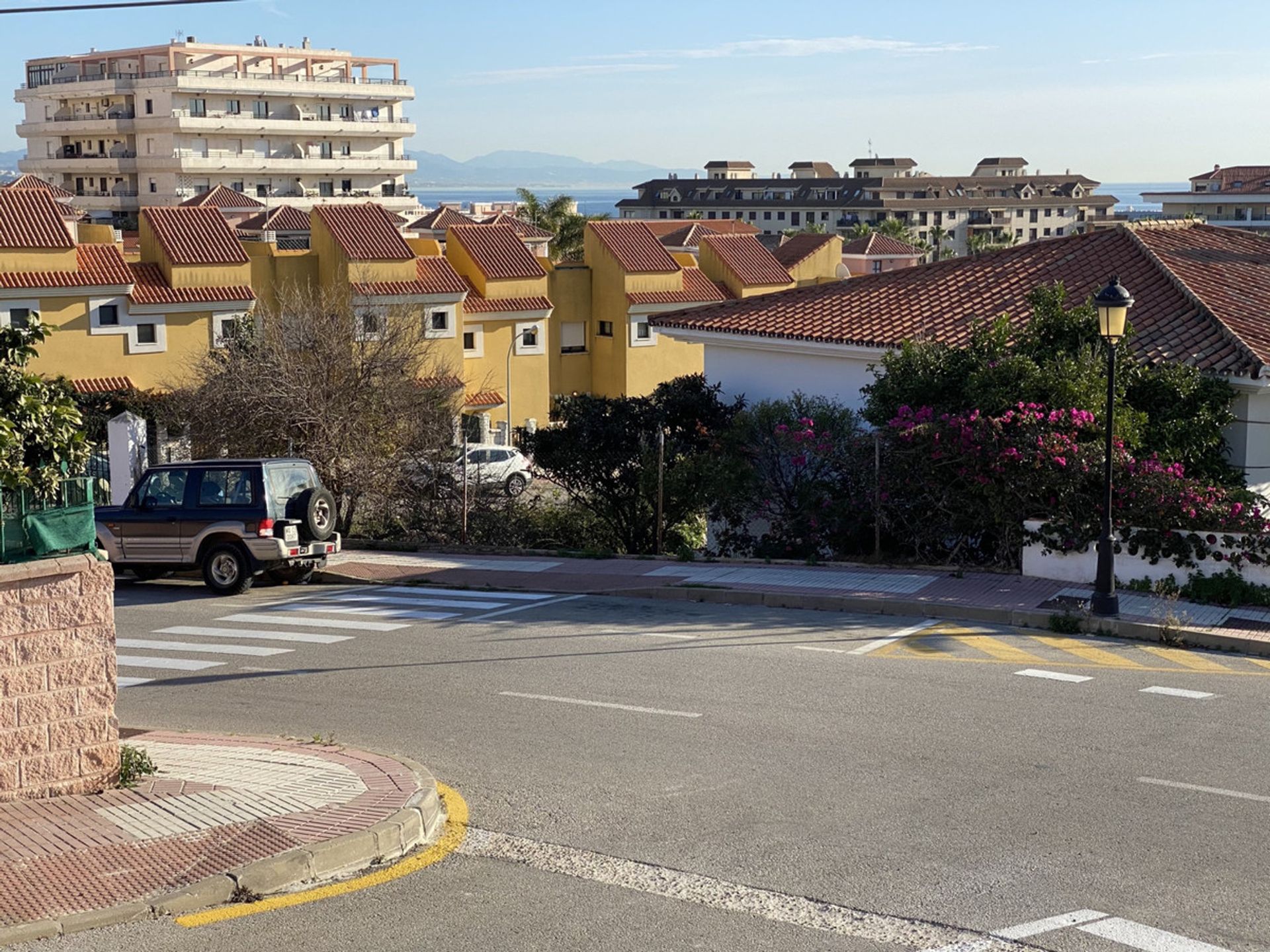 بيت في Puerto de la Duquesa, Andalusia 10153164