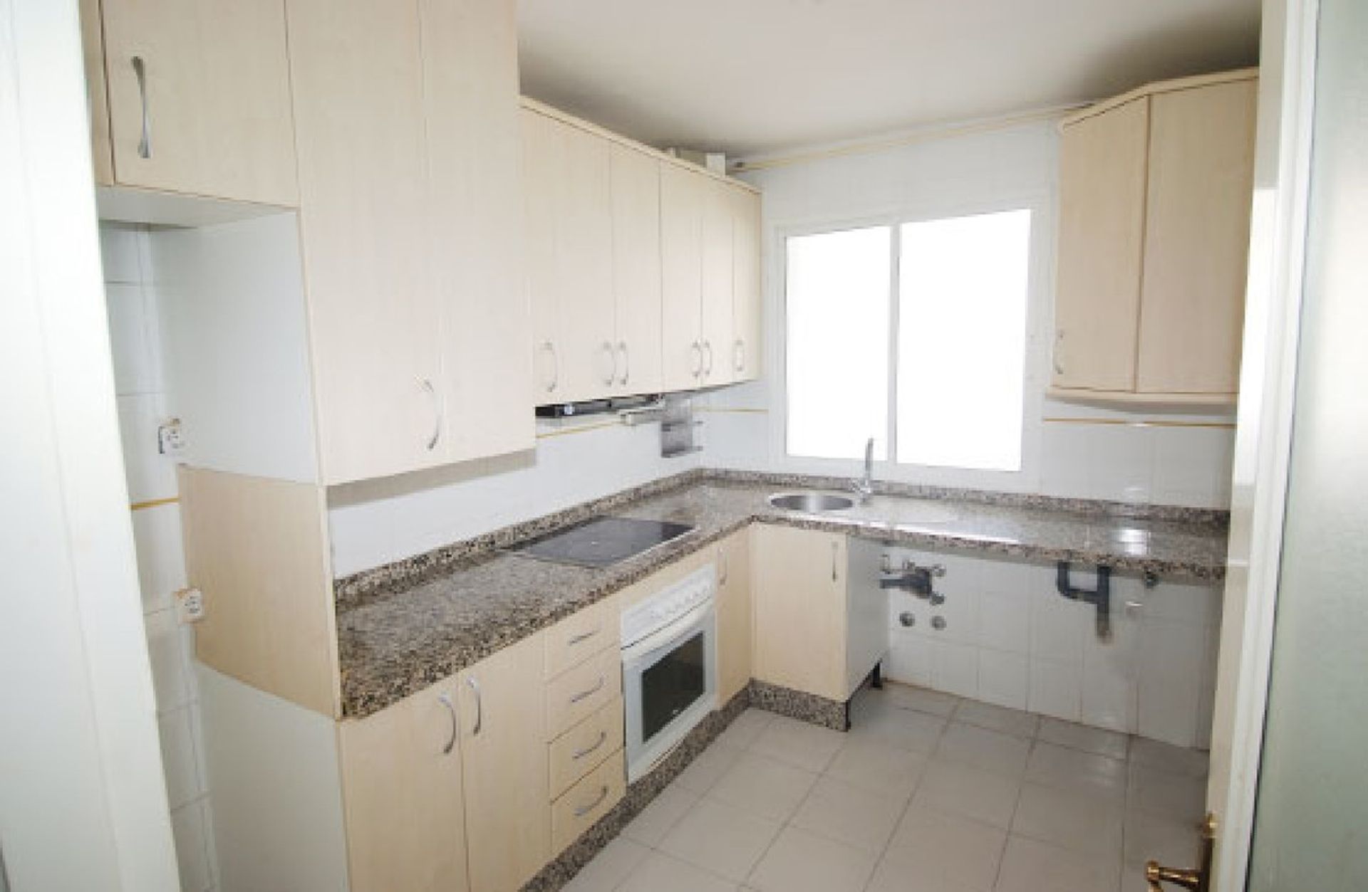 Condominium in Benalmadena, Andalusia 10153430