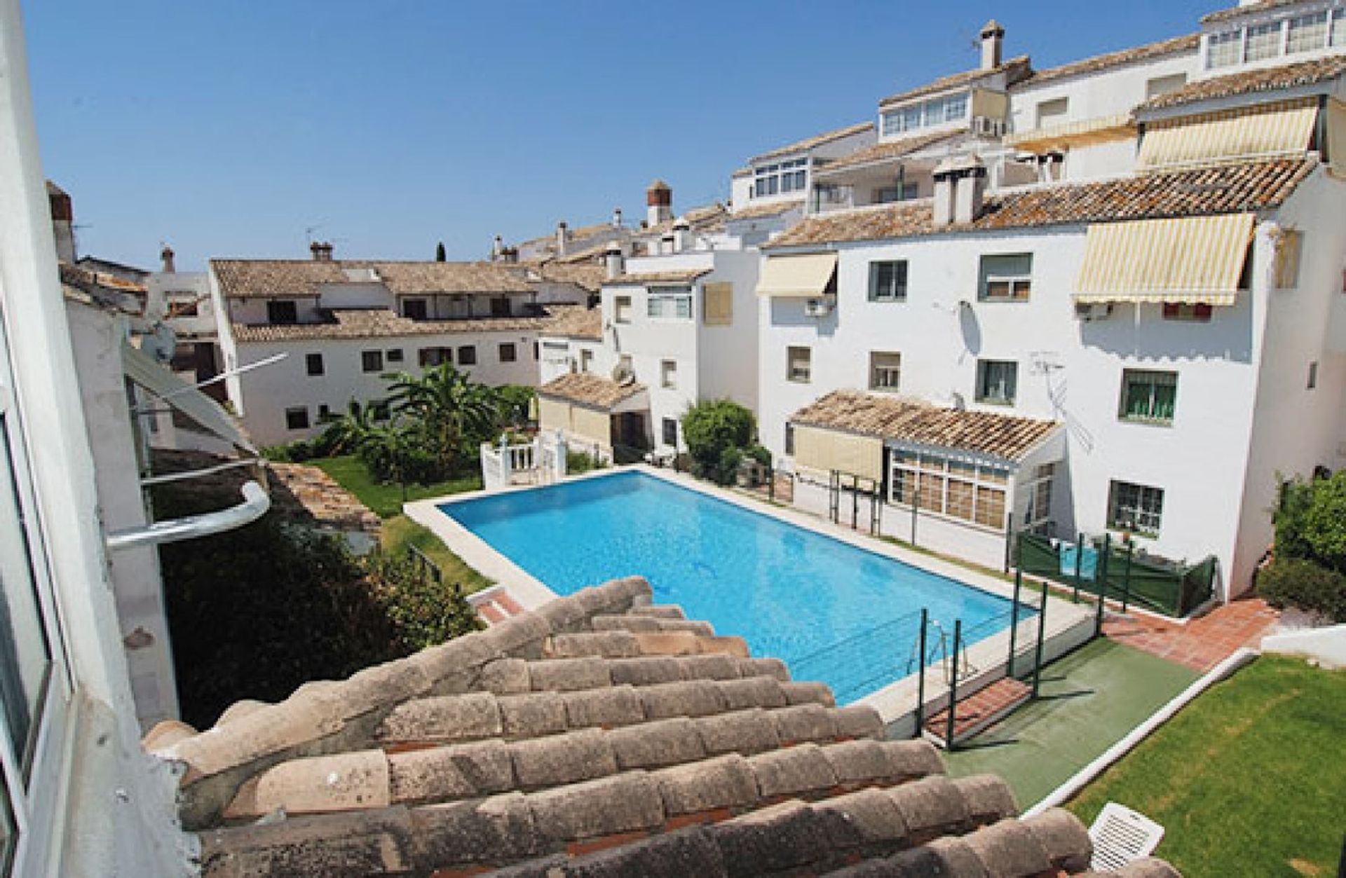 Condominium in Benalmadena, Andalusia 10153430